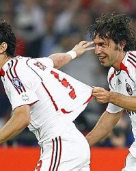 小艾电竞平台- 西汉姆联双线告急，欧协联遭逆转出局  